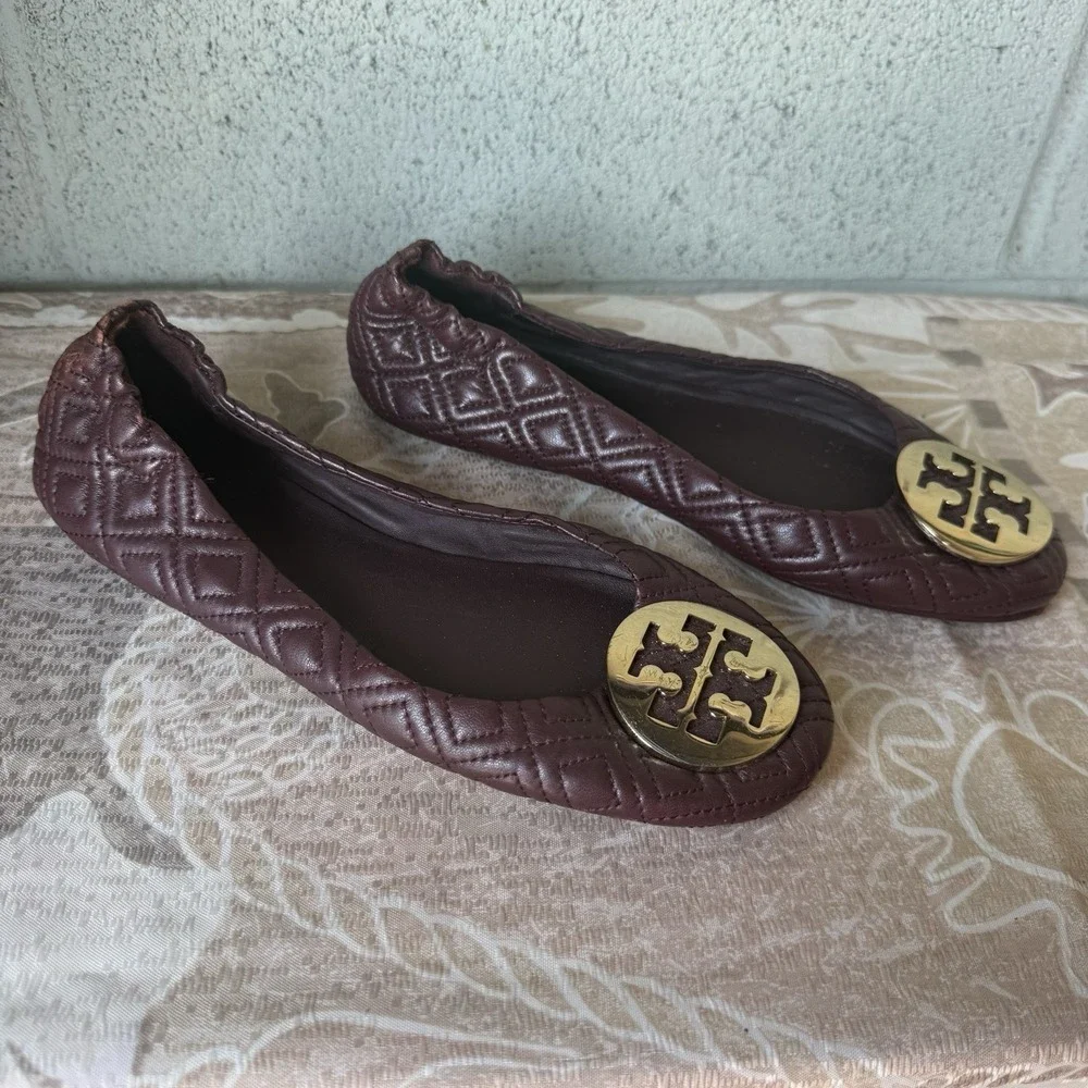 Tory Burch Quilted Burgundy Ballet Flats, Gold Logo Medallion Sz. 6